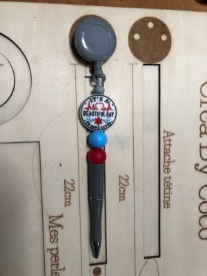 00f3cb41-8d92-493a-9fc7-fcd18dd2635b-59278-000009b78bde2451_file Stylo avec dérouleur - Chantilly