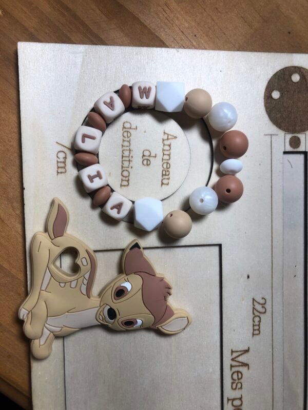 Attache tétine + anneau  Malia - 👑