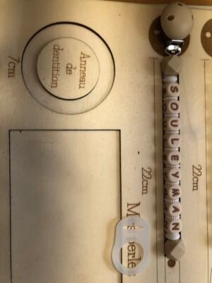 Attache tétine Souleymane - Minimaliste (+MAM)