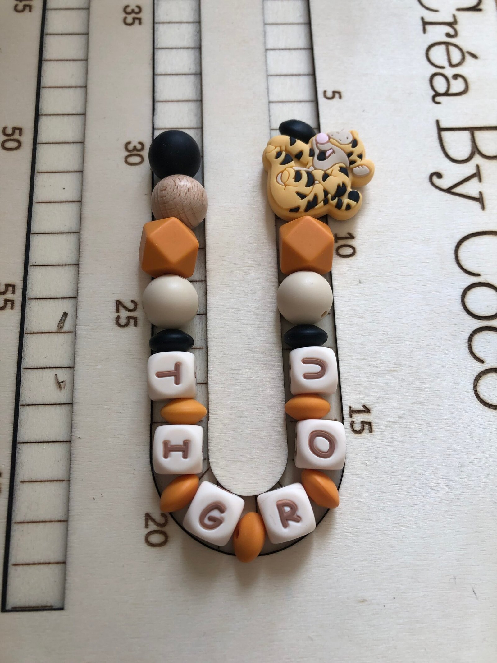 Bijou rétro tigrou – DIDO