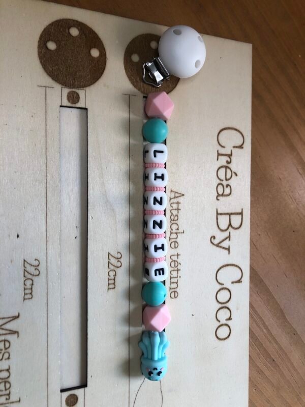 Attache tétine Lizzie - Vic