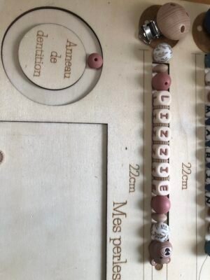 Attache tétine Lizzie - Vic