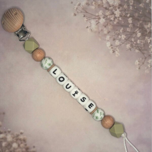 Attache – Feuilles et bois