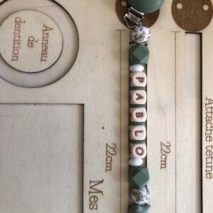 Attache tétine Pablo - Marie