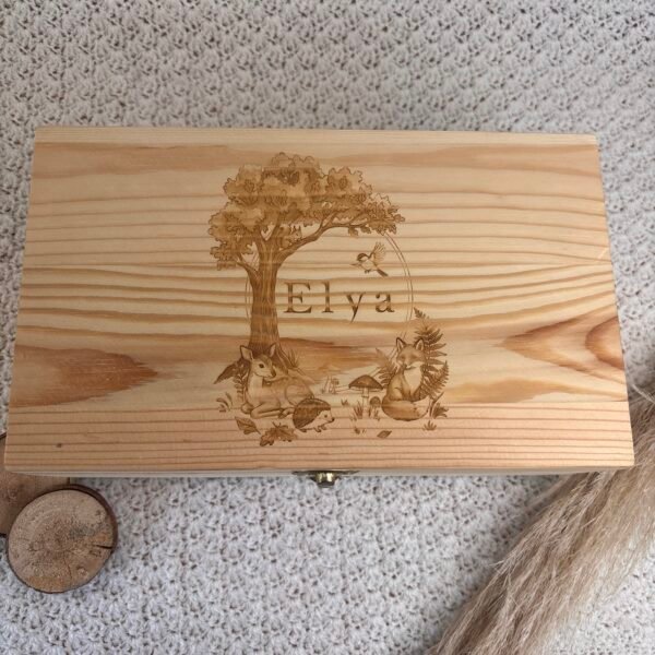 Boite à souvenirs personnalisée en bois