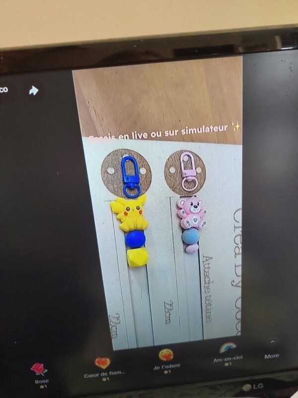 Lot béa 2porte clé 2 clipzip bijou de tel